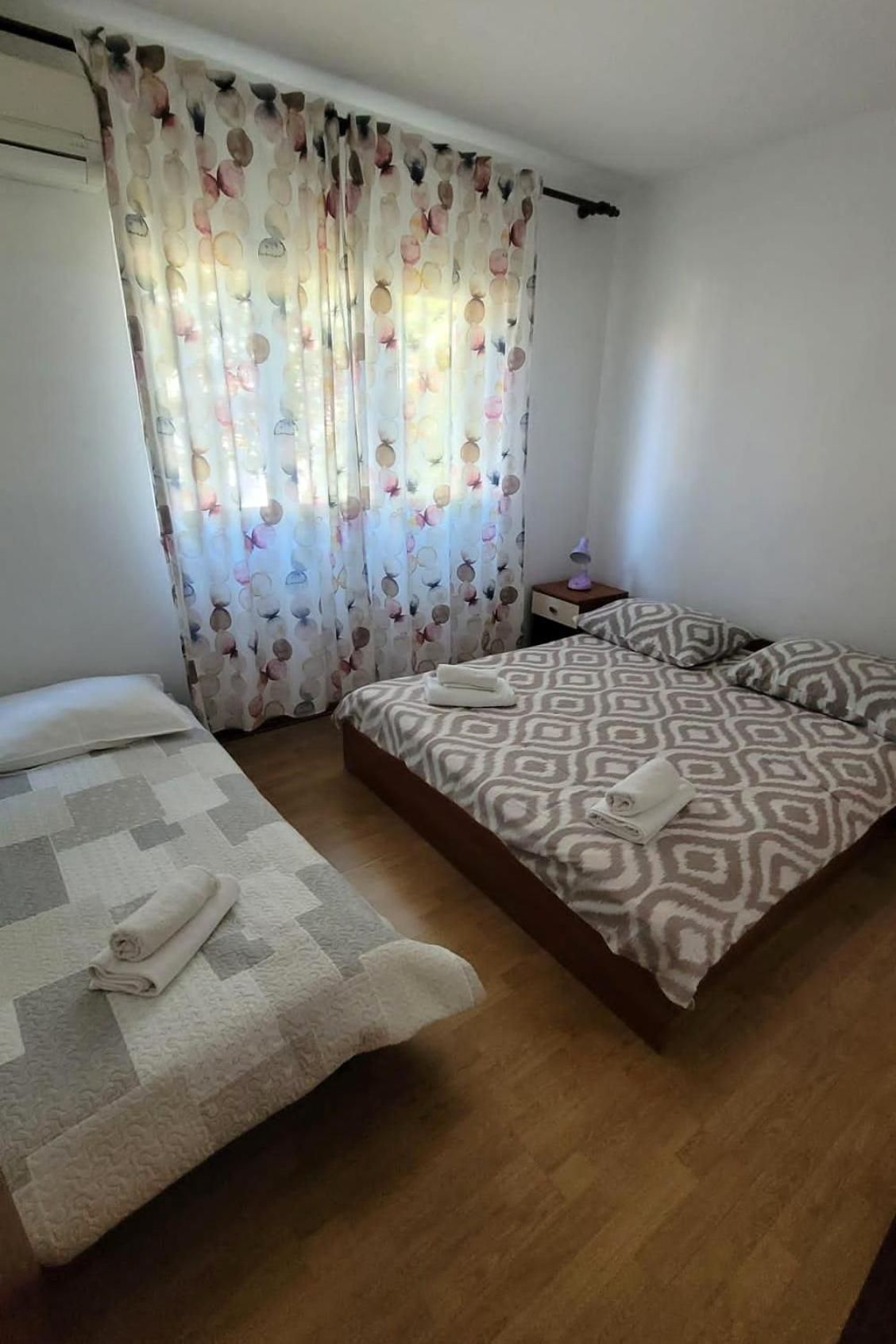 Apartments With A Parking Space Sali, Dugi Otok - 8136 Экстерьер фото